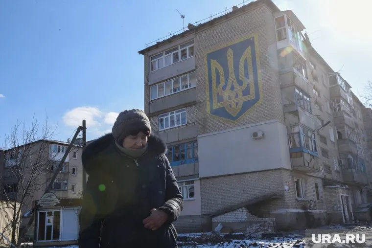 На Украине уничтожено 40% городов и инфраструктуры, считает Дуглас Макгрегор