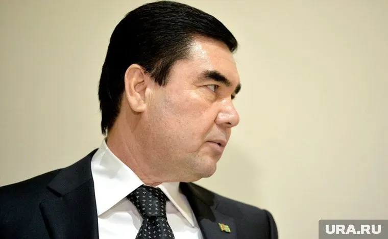 Президент Туркменистана не выходил на публику в течение 10 дней