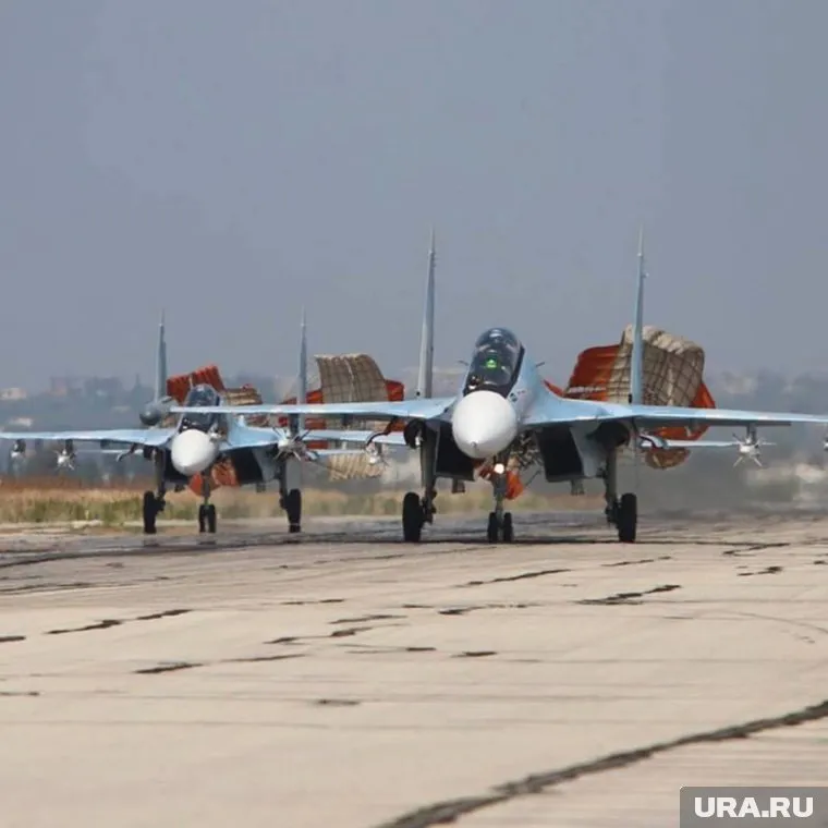 Бомбардировщики Су-34 не используют для перехватов, заявили в Минобороны