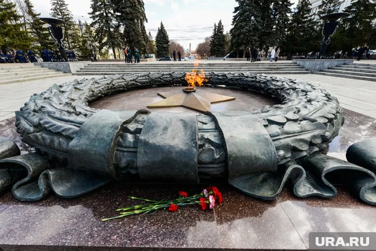 Горожане считают, что устраивать посиделки на святых местах нельзя