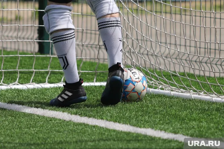 Футбольный клуб «Сокол» выставлен на «Авито» за долги