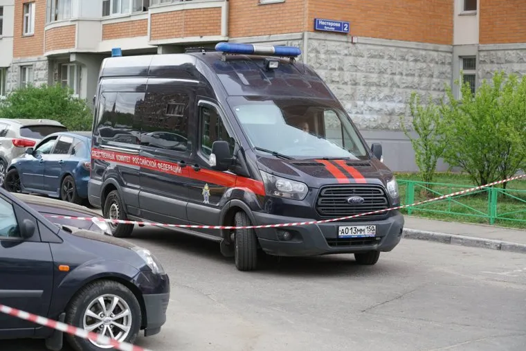 На месте взрыва работают сотрудники Следственного комитета РФ