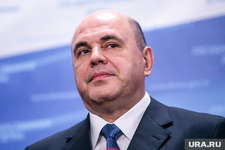 Михаил Мишустин совмещал учебу и работу