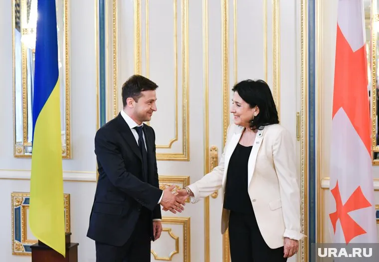 Зеленский давно готов увидеться на переговорах с Владимиром Путиным