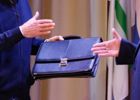 Мэр из ХМАО нашел на Донбассе себе зама по коммуналке