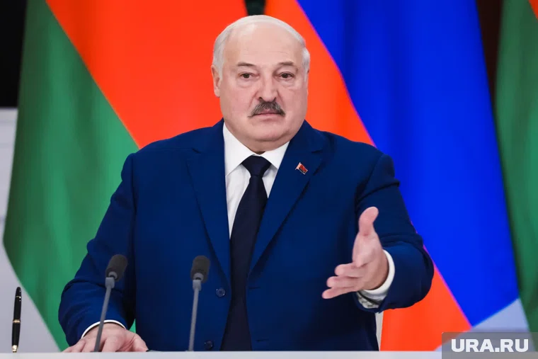 Лукашенко подчеркнул, что он приветствует мирные переговоры по Украине