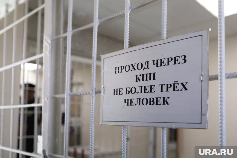 В курганских колониях строгого режима прошли массовые проверки