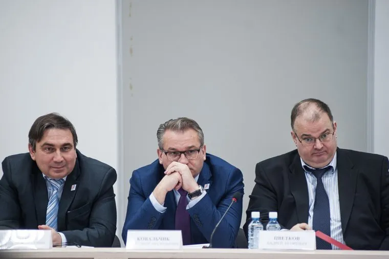 Совещание глав муниципалитетов Свердловской области на площадке МВЦ «Екатеринбург-ЭКСПО». Екатеринбург, смирнов николай, ковальчик александр, цветков андрей