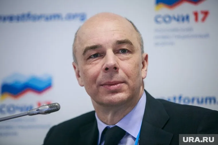 Силуанов в декларации за прошлый год указал доход в 95,4 миллиона рублей
