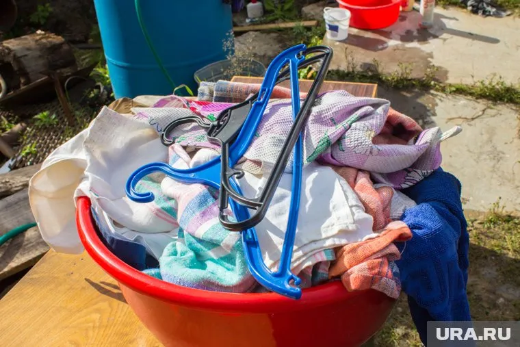 «Первый канал» дал россиянам советы по экономии — стирать ночами, пользоваться свечами