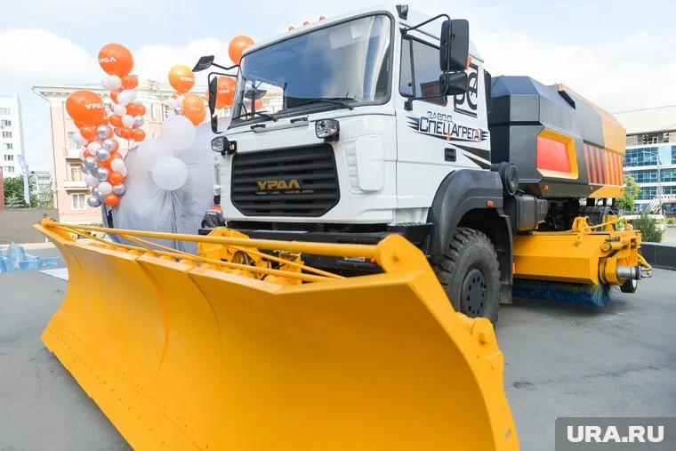 На форуме «Армия» миасский завод познакомил со своей техникой будущих покупателей