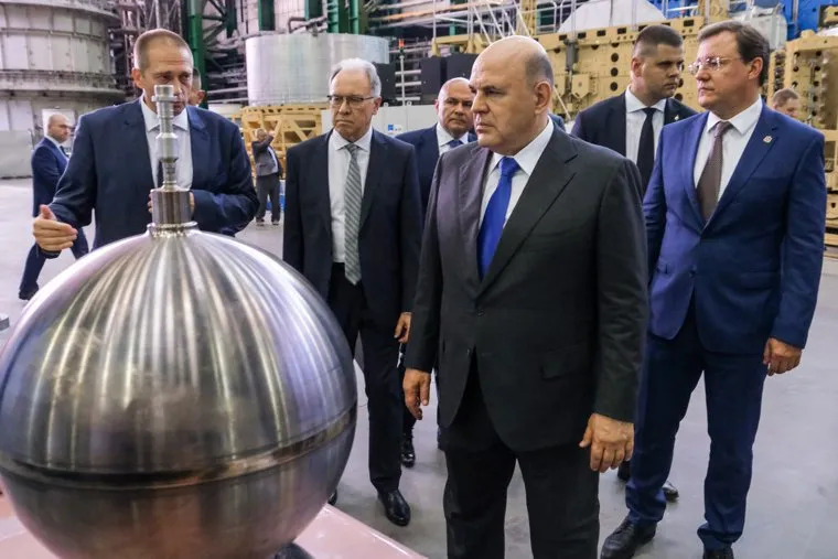 Михаил Мишустин во время своего посещения Самары. Самара