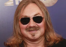 Игорь Николаев летит с большим концертом в Екатеринбург