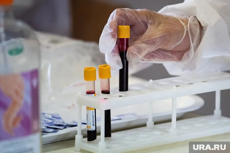 Людям с предрасположенностью к раку нужно проходить обследования, заявил Михаил Мяснянкин