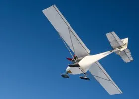 В Подмосковье упал самолет с ребенком на борту