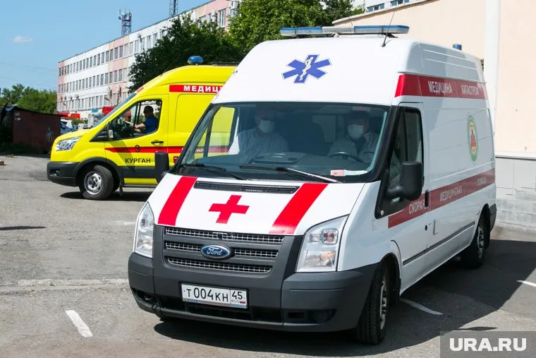 С коронавирусом госпитализировали двух сотрудников администрации Шадринска