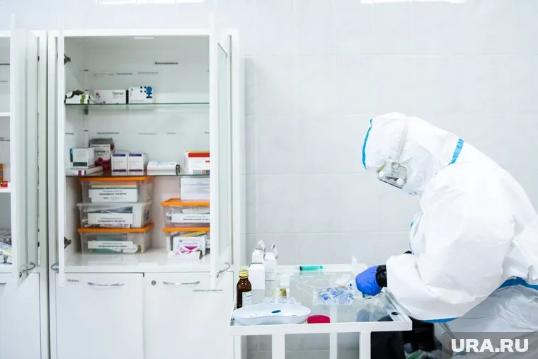 Врачи перевели артистку в реанимацию из-за снижения сатурации