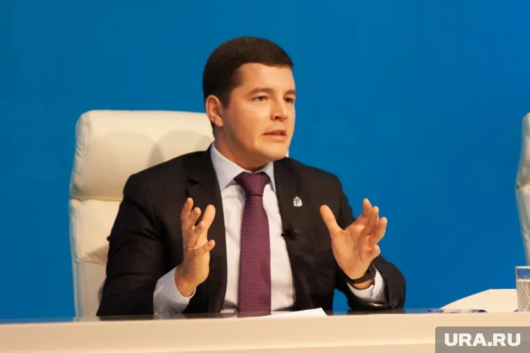 Губернатор Дмитрий Артюхов протестирует новый терминал аэропорта Нового Уренгоя