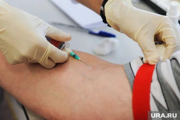 Рост заражений сифилисом связан с мигрантами, отметил Николай Потекаев.