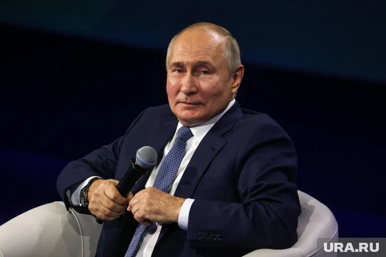 Владимир Путин представил к награде 17 челябинских медиков и двух водителей за самоотверженность