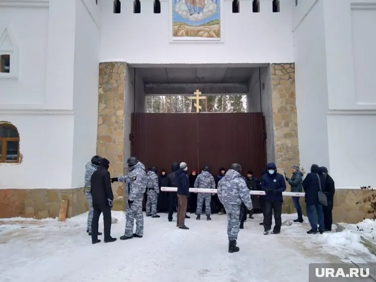 Официальный повод зайти в обитель — экспертиза зданий