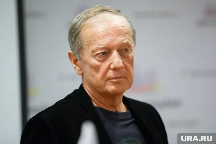 Сатирик борется с раком мозга