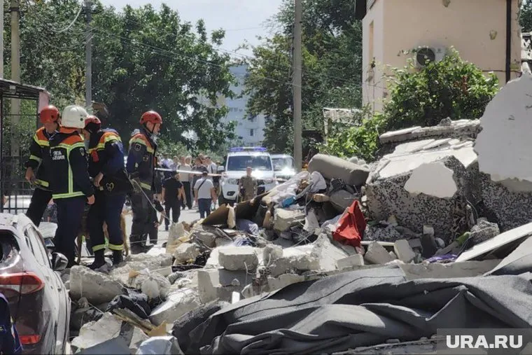 В Саратове проводится разбор завалов