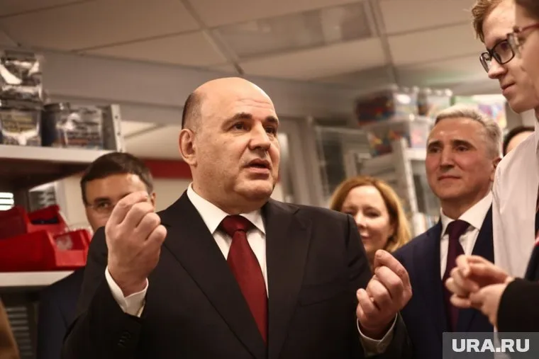 Мишустин задал задачу ученикам ФМШ