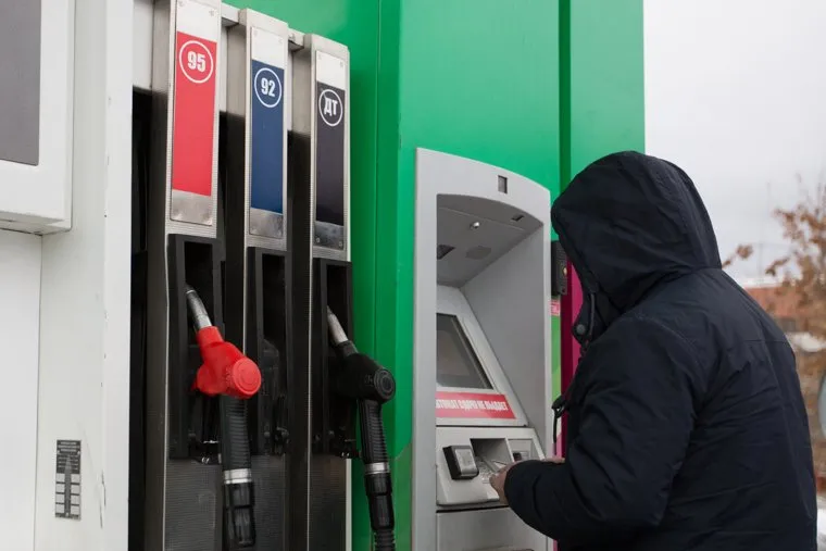 Клипарт с АЗС. г. Курган, заправка, топливо, азс