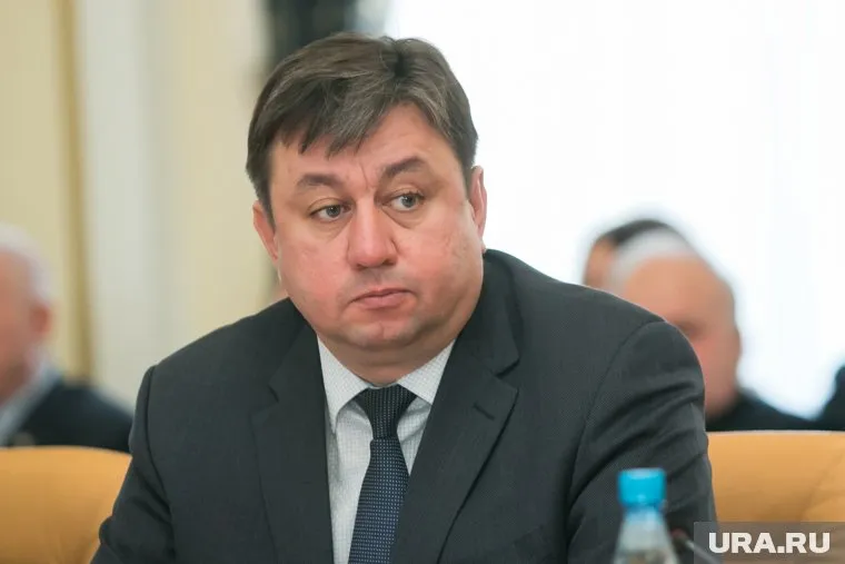 Глава курганского СУ СК остался без заместителей