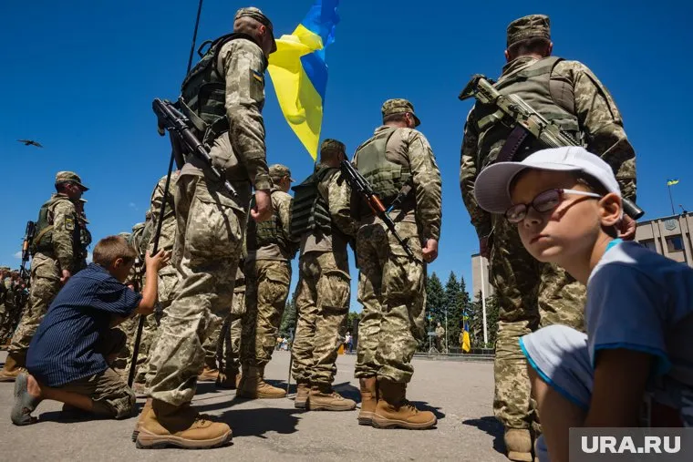 Норвегия поддержит инициативу ЕС по обучению украинских военных, заявили в правительстве Королевства