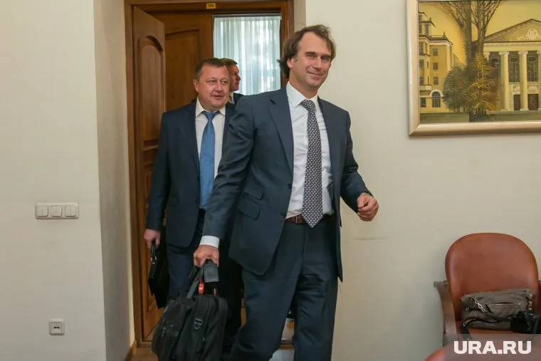 Сергей Лисовский хорошо знаком с проблемами села, но решить их оказывается  слишком сложно