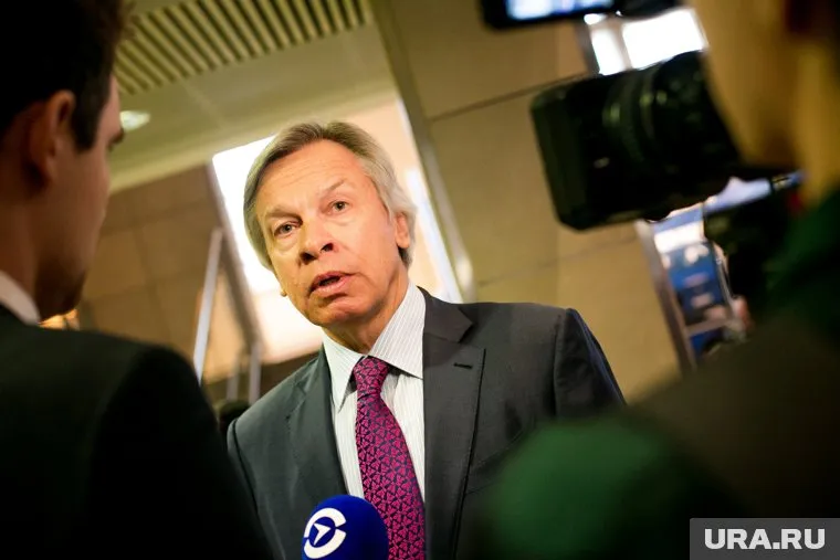 Алексей Пушков отмечает, что влияние коронавируса на мировую экономику очень велико