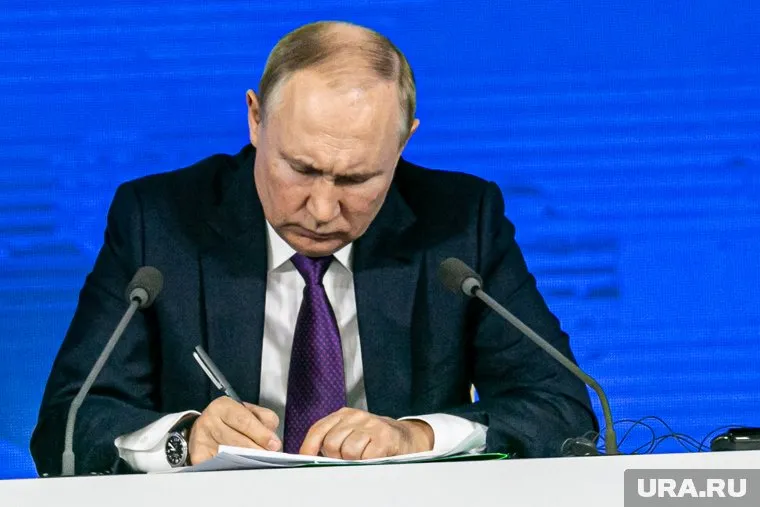 Владимир Путин направлял российских миротворцев в Казахстан во время протестов