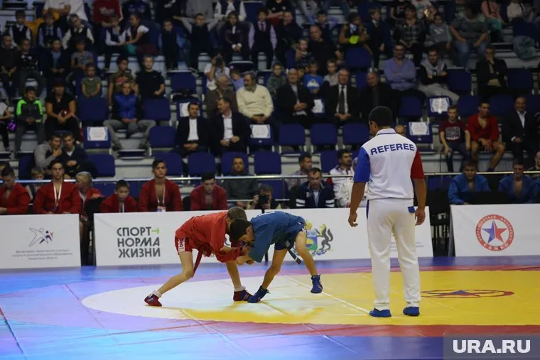 Чемпионат Европы по самбо в Екатеринбурге из-за COVID-19 был перенесен с мая на сентябрь, а позже на ноябрь