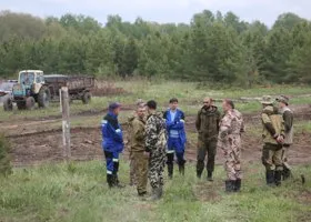 Найденные в свердловском лесу дети сказали, что пили воду из болота
