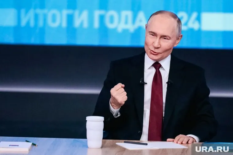 Путин поручил ввести ежемесячную выплату для всех граждан Курской области