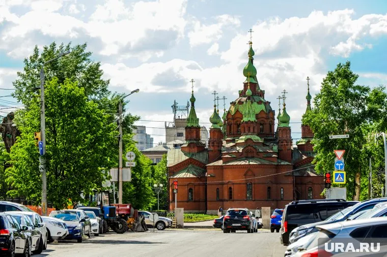 Храм переезжает во временное помещение