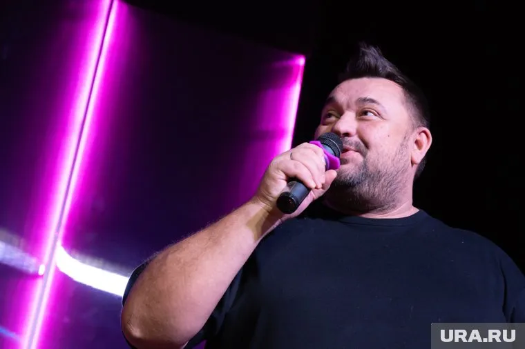 Долг возник из-за неуплаты налогов по его индивидуальному предпринимательству, сообщает Постньюс