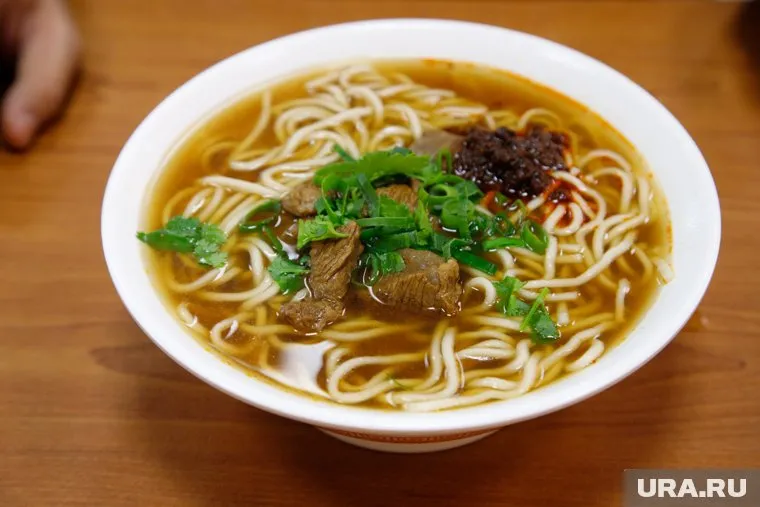 Galina Blanca производит растворимые кубики и лапшу