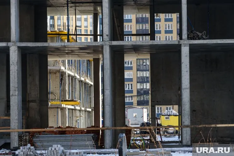 Застройщик планирует построить рядом с католической церковью жилой дом