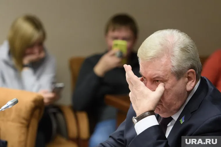 Ответственность за скандальные пенсии политэлиты Пыть-Яха переложили на спикера думы ХМАО Бориса Хохрякова