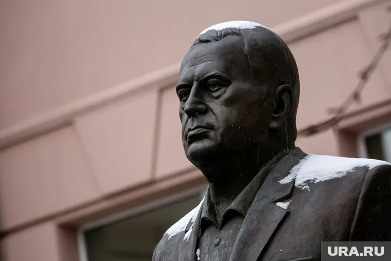 За прошедшие со смерти политика три года доверие россиян к нему выросло