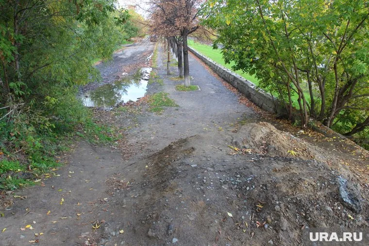 Участок набережной в центре Кургана давно требует реконструкции