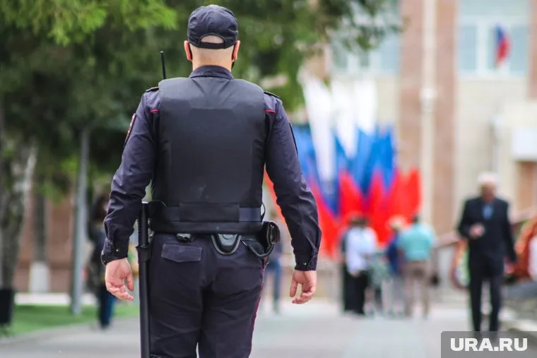 Полицейские во время отдыха сами выследили подозреваемых