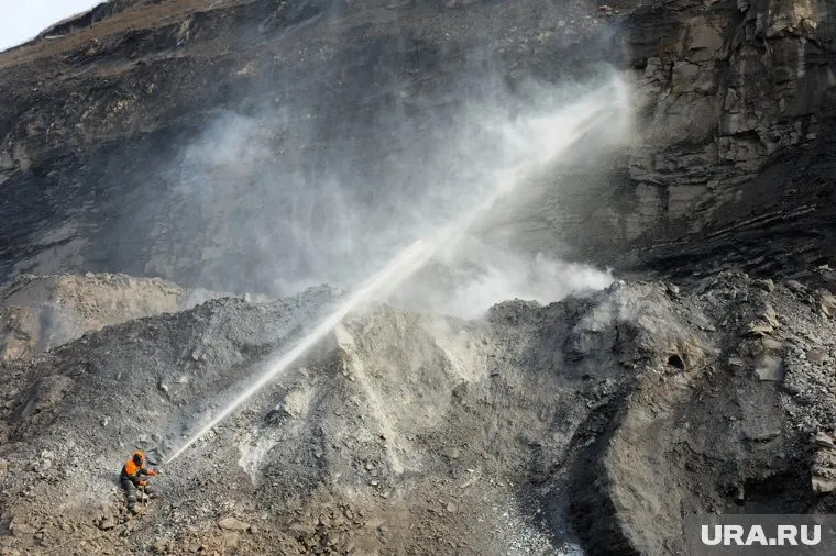 На Урале горит «самая большая дыра в Евразии»
