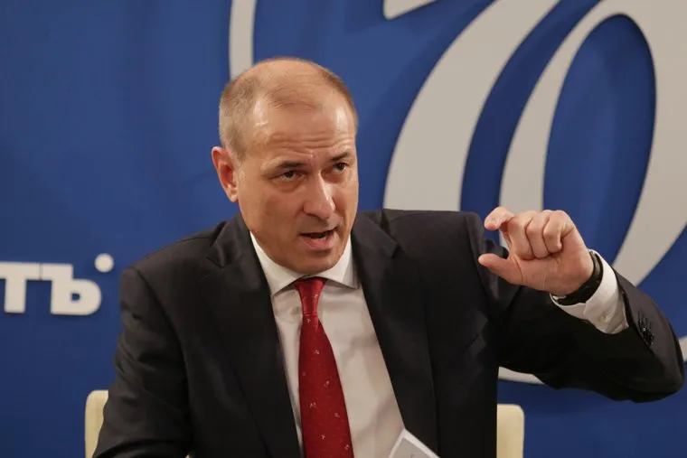 Пресс-конференция кандидата в губернаторы Пермского края Константина Окунева. Пермь, Окунев Константин