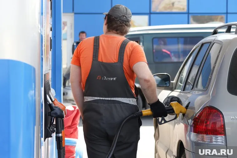 Цены на бензин растут много недель подряд