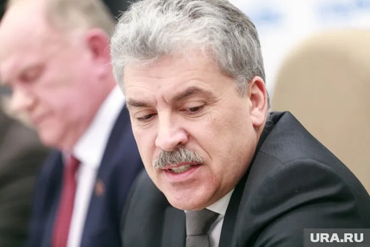 За смещение Грудинина проголосовали члены совета депутатов