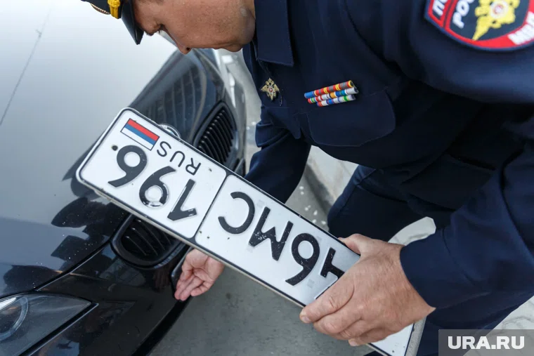 Если поставить на учет нужно срочно — есть платная услуга от частных компаний